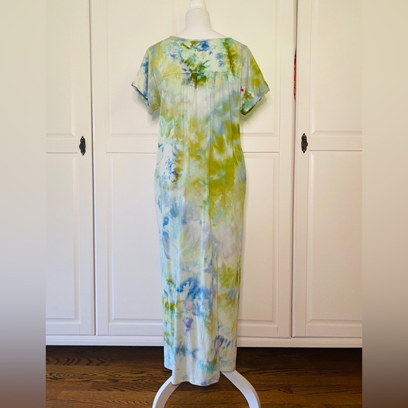 Ice-Dyed T-Shirt Dress - Picture 4 of 4
